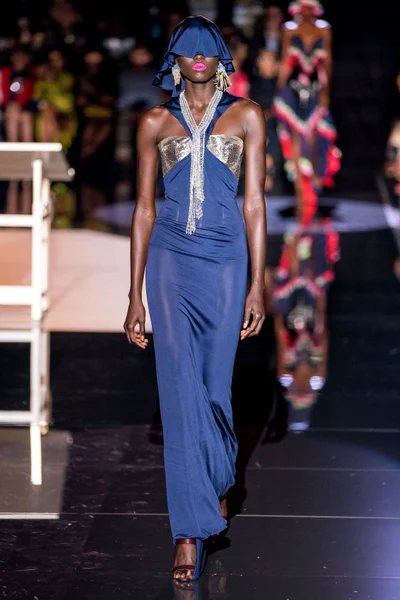 Look 21